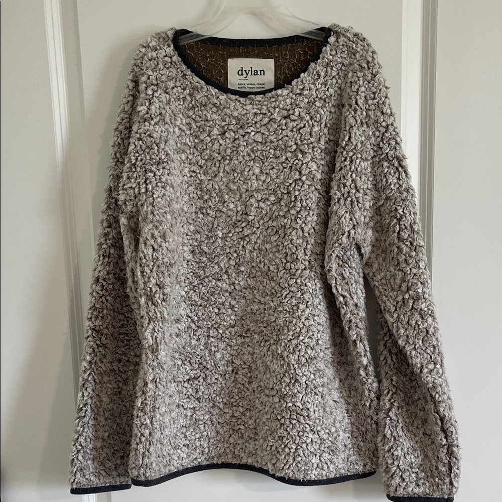 SOLID FROSTY TIPPED DROP SHOULDER CREW SWEATER dylan